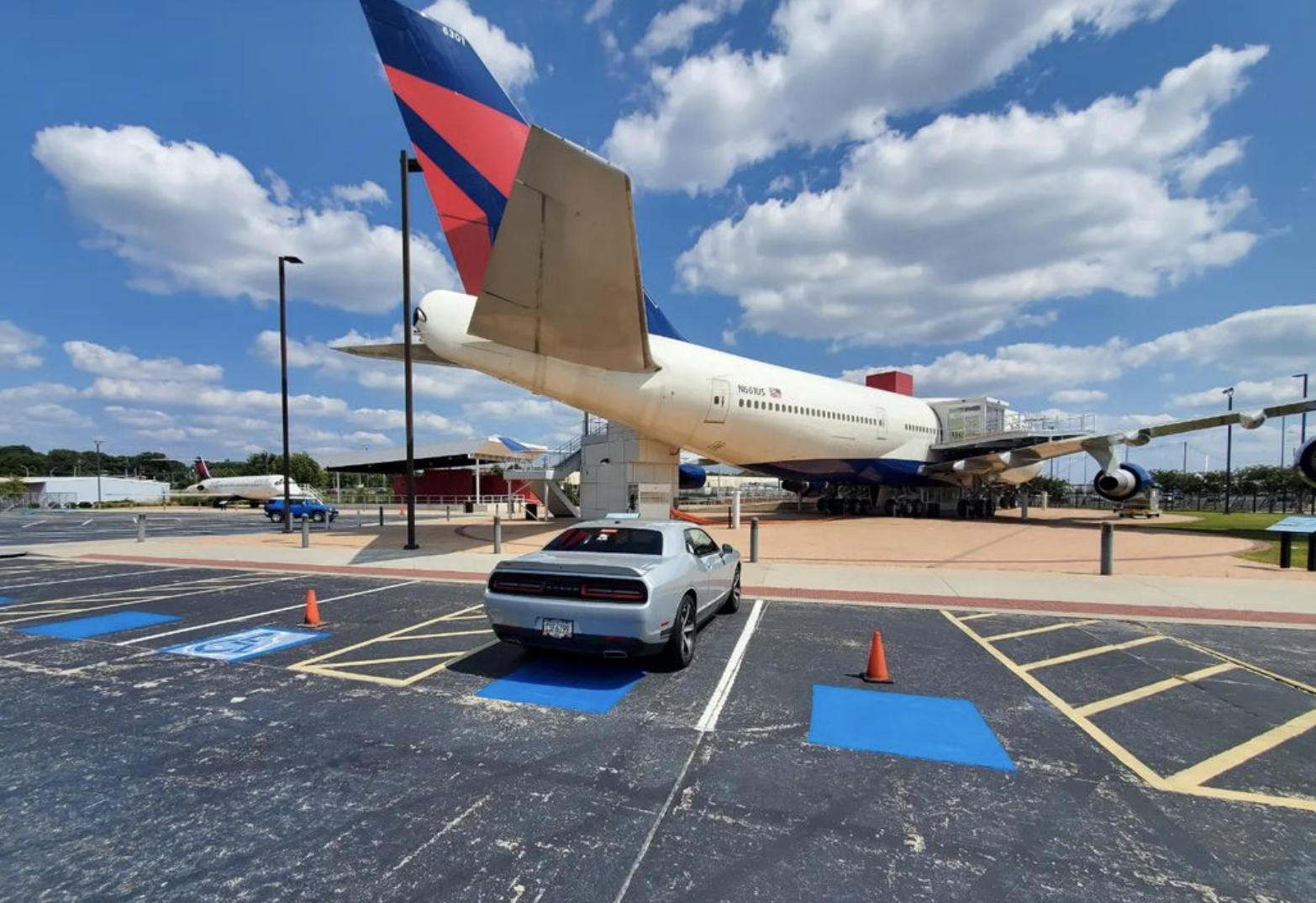 Delta/Bell Murray Aerospace Aviation in Hapeville, GA